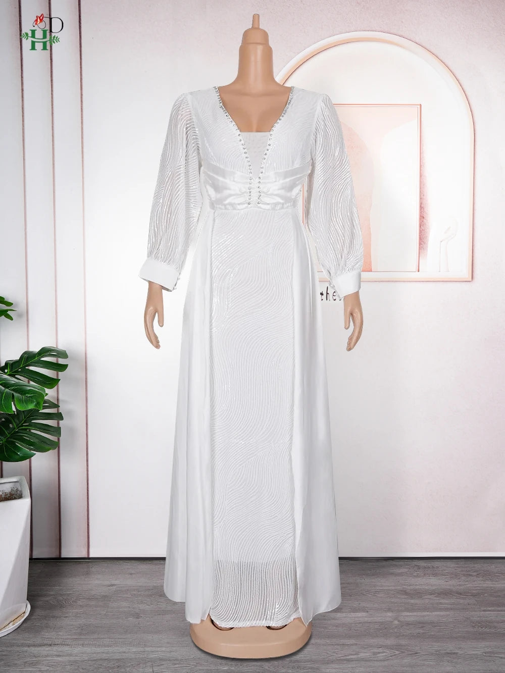 Signature Luxury Evening Dress – Limited Edition | Stylist Frantz