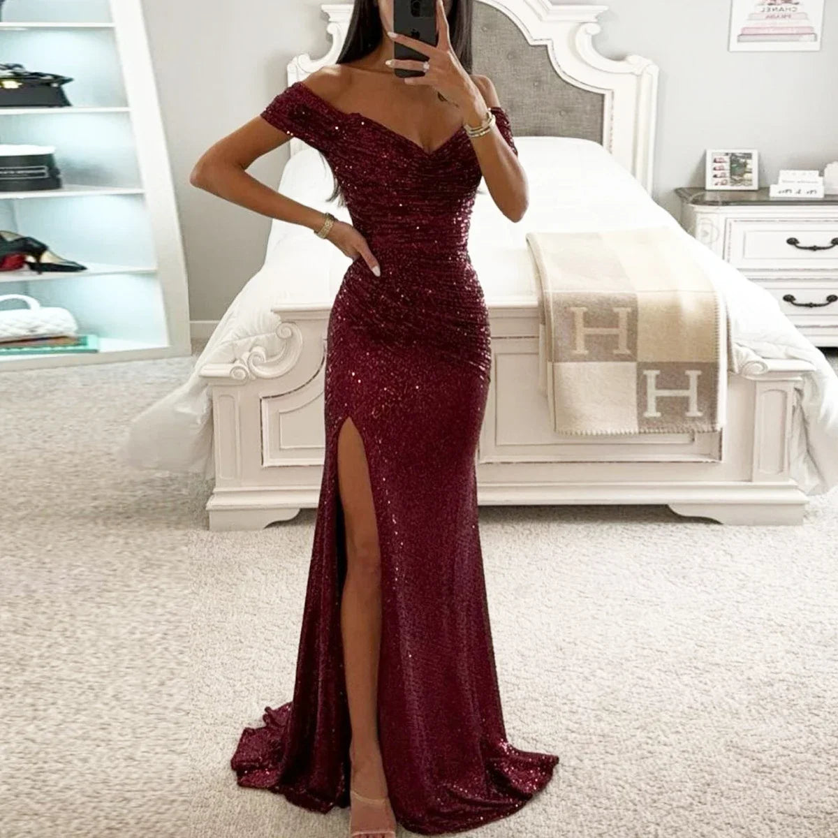 Elegant Off-Shoulder Sequin Evening Gown – Signature Party Edition | Stylist Frantz